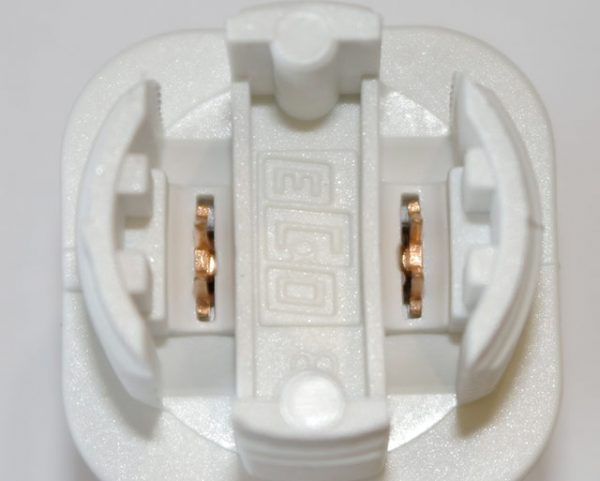 E10 Lamp Holder (non-solder)