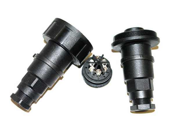6 Pole Cable Mount Connector Socket